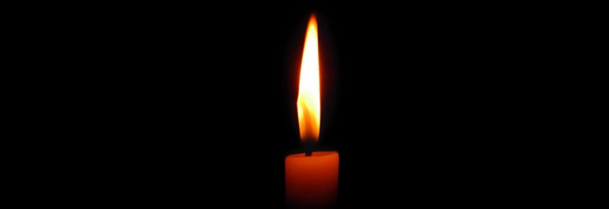 candle-11797.thumb.jpg.2da826644cfb5d159754fc34ded5b013.jpg
