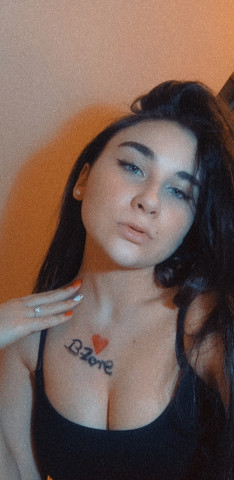 Snapchat-586613078.jpg